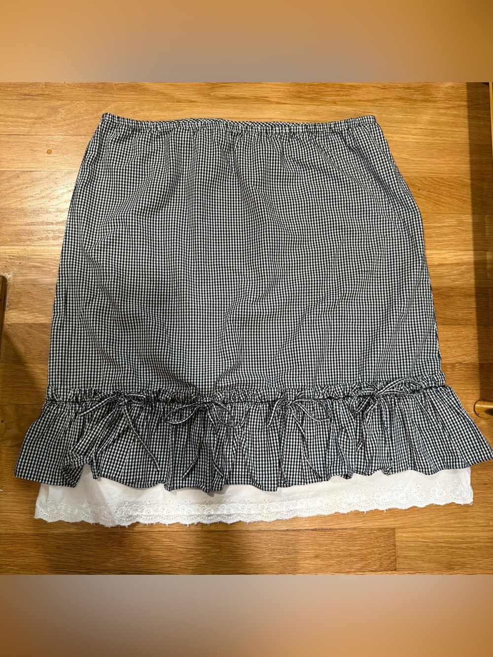 90’s Faded Glory black and white gingham skirt elastic waist size large cottage